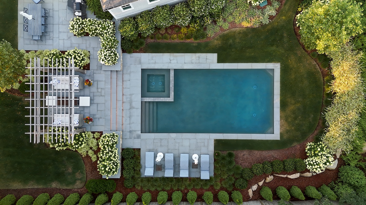 dji_fly_20250801_191018_0235_1754170547605_photo